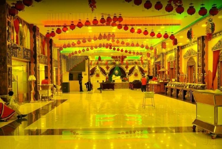 Rajkamal banquets vaishali theme wedding