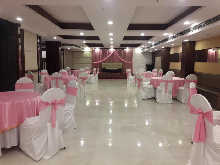 Rajpath residency kaushambi banquet hall