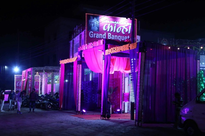 Kanha grand banquet mohan nagar